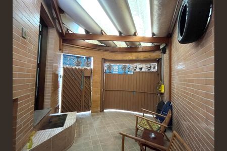 Casa à venda com 143m², 2 quartos e 1 vagaGaragem