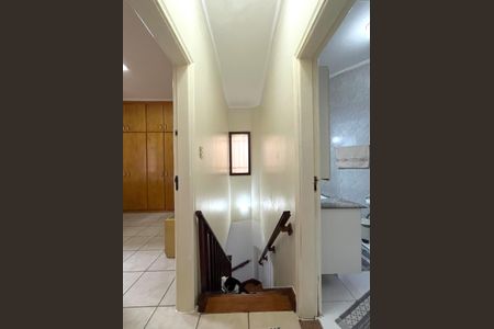 Casa à venda com 143m², 2 quartos e 1 vagaEscada