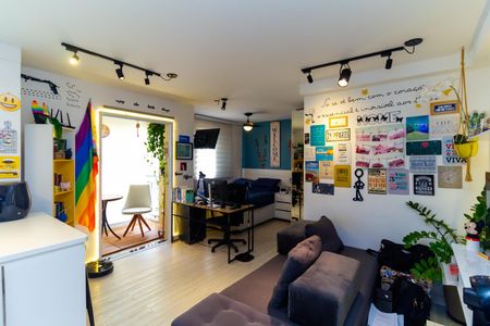 Apartamento à venda com 35m², 1 quarto e 1 vaga Apartamento à venda com 35m², 1 quarto e 1 vagaSala