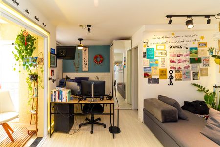 Apartamento à venda com 35m², 1 quarto e 1 vaga Apartamento à venda com 35m², 1 quarto e 1 vagaSala