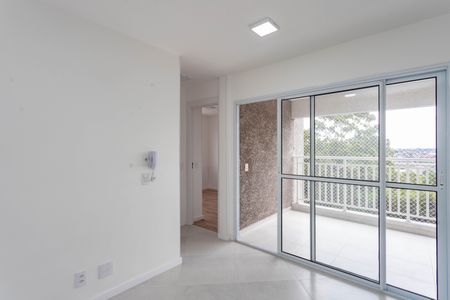 Apartamento para alugar com 42m², 2 quartos e 1 vagaSala / cozinha 