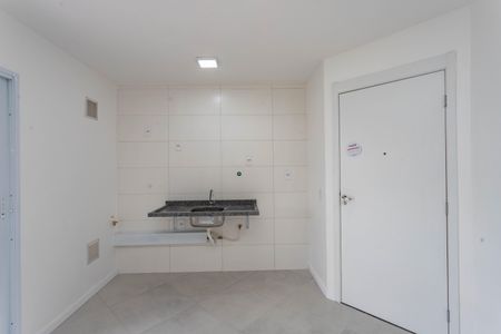 Apartamento para alugar com 42m², 2 quartos e 1 vagaSala / cozinha 