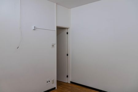 Casa à venda com 305m², 3 quartos e 3 vagas Casa à venda com 305m², 3 quartos e 3 vagasSala 2