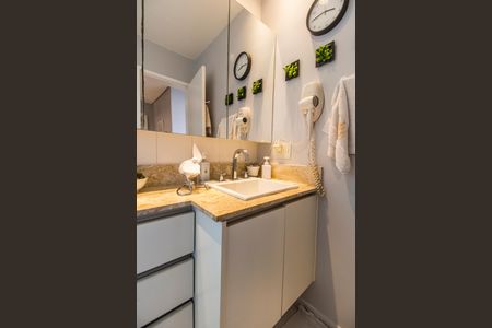 Apartamento à venda com 94m², 3 quartos e 1 vagaBanheiro da Suíte