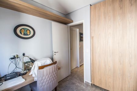 Apartamento à venda com 94m², 3 quartos e 1 vagaQuarto 2