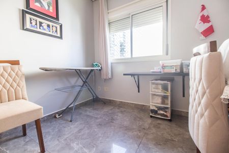 Apartamento à venda com 94m², 3 quartos e 1 vagaQuarto 2