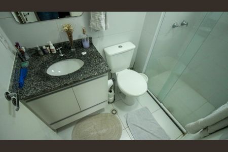 Apartamento à venda com 54m², 2 quartos e sem vagaBanheiro da Suíte