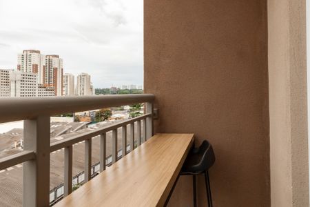 Apartamento para alugar com 27m², 1 quarto e sem vaga Apartamento para alugar com 27m², 1 quarto e sem vagaVaranda