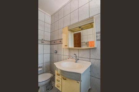 Casa à venda com 189m², 3 quartos e 2 vagas Casa à venda com 189m², 3 quartos e 2 vagasBanheiro da Suíte