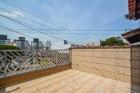 Casa à venda com 189m², 3 quartos e 2 vagas Casa à venda com 189m², 3 quartos e 2 vagasVaranda