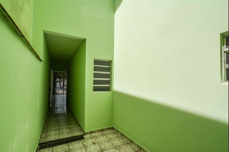 Casa à venda com 189m², 3 quartos e 2 vagas Casa à venda com 189m², 3 quartos e 2 vagasCorredor Externo