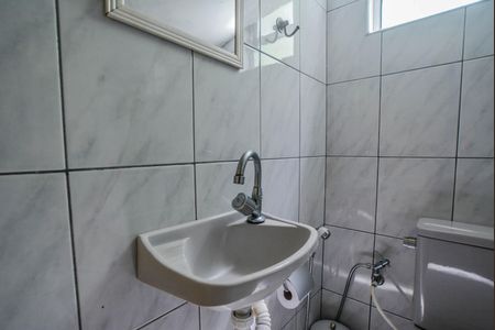 Casa à venda com 189m², 3 quartos e 2 vagas Casa à venda com 189m², 3 quartos e 2 vagasLavabo