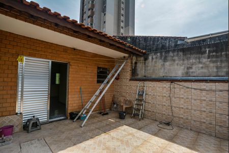 Casa à venda com 189m², 3 quartos e 2 vagas Casa à venda com 189m², 3 quartos e 2 vagasVaranda