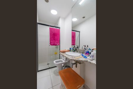 Apartamento à venda com 83m², 3 quartos e 2 vagasBanheiro da Suíte