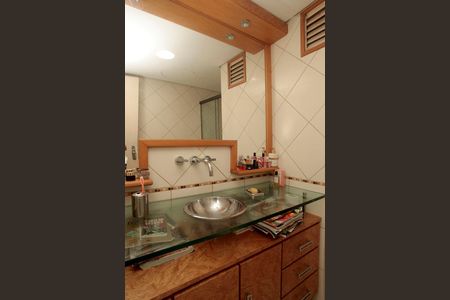 Apartamento à venda com 113m², 3 quartos e 1 vagaBanheiro 2