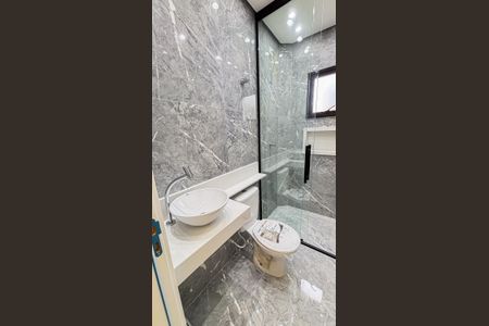 Apartamento à venda com 140m², 3 quartos e 4 vagasBanheiro