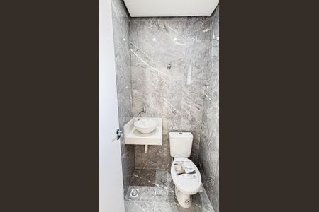 Apartamento à venda com 140m², 3 quartos e 4 vagasCobertura - Banheiro