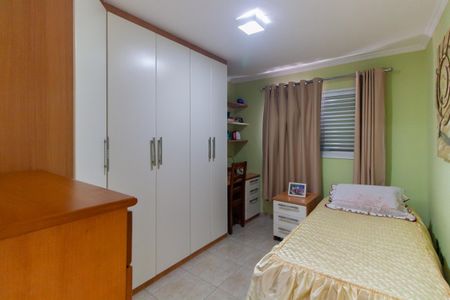 Apartamento à venda com 98m², 3 quartos e 1 vagaQuarto 2