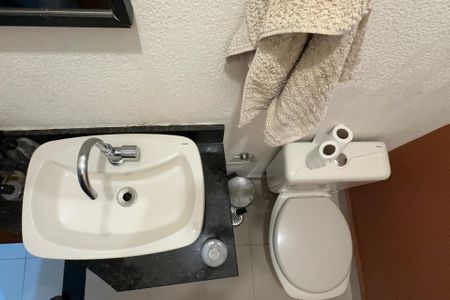 Casa à venda com 139m², 3 quartos e 4 vagasLavabo