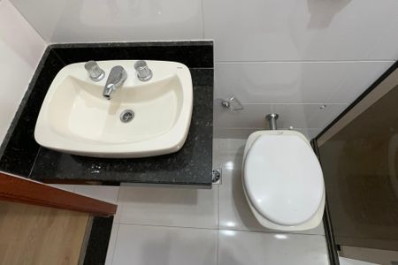 Casa à venda com 139m², 3 quartos e 4 vagasBanheiro