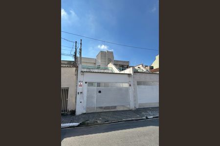 Casa à venda com 139m², 3 quartos e 4 vagasFachada