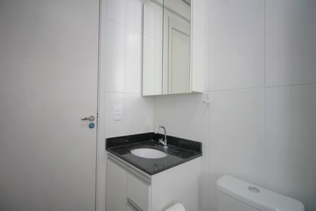 Apartamento para alugar com 50m², 2 quartos e 2 vagasBanheiro
