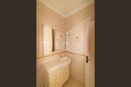 Apartamento para alugar com 80m², 2 quartos e sem vagaBanheiro