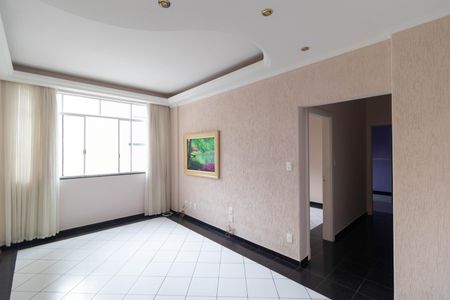 Apartamento para alugar com 80m², 2 quartos e sem vagaSalas