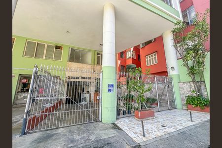 Apartamento à venda com 40m², 1 quarto e sem vagaFachada - Placa