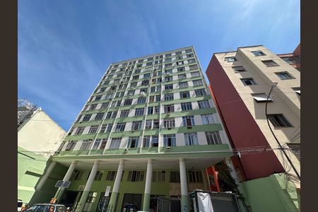 Apartamento à venda com 40m², 1 quarto e sem vagaFachada - Placa
