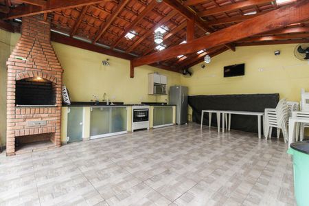 Casa de condomínio à venda com 65m², 2 quartos e 1 vaga Casa de condomínio à venda com 65m², 2 quartos e 1 vagaChurrasqueira