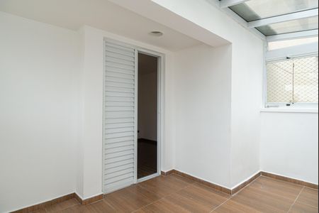 Apartamento para alugar com 69m², 1 quarto e 1 vaga Apartamento para alugar com 69m², 1 quarto e 1 vagaVaranda da Suíte