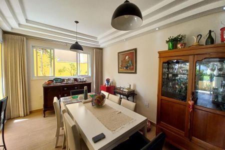 Casa de condomínio à venda com 310m², 5 quartos e 4 vagasSala de Jantar