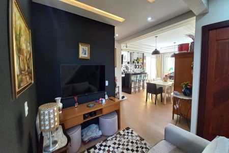 Casa de condomínio à venda com 310m², 5 quartos e 4 vagasSala de TV