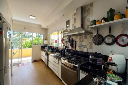 Casa de condomínio à venda com 310m², 5 quartos e 4 vagasCozinha