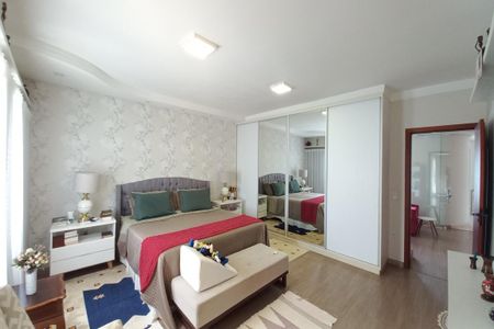 Casa de condomínio à venda com 310m², 5 quartos e 4 vagasSuíte 2