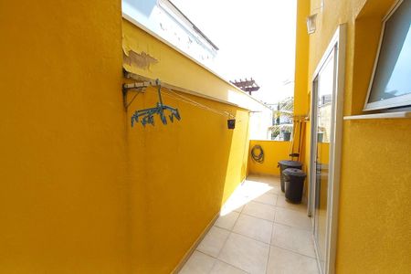 Casa de condomínio à venda com 310m², 5 quartos e 4 vagasVista da suíte