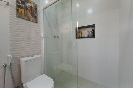 Casa de condomínio à venda com 310m², 5 quartos e 4 vagasBanheiro da Suíte