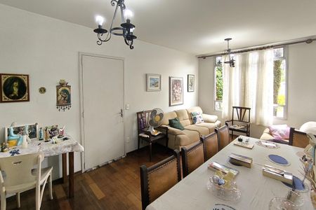 Apartamento à venda com 102m², 3 quartos e 1 vagaSala