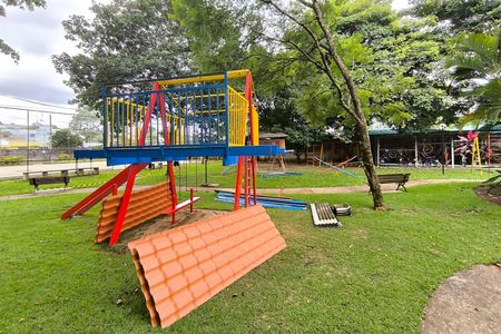 Apartamento à venda com 102m², 3 quartos e 1 vagaÁrea de Serviço