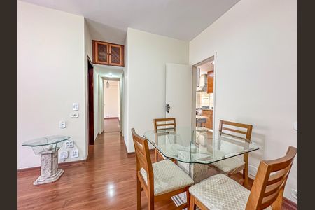 Apartamento à venda com 87m², 3 quartos e 1 vagaSala