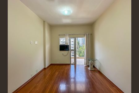 Apartamento à venda com 87m², 3 quartos e 1 vagaSala