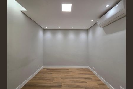Apartamento à venda com 116m², 3 quartos e 1 vaga Apartamento à venda com 116m², 3 quartos e 1 vagaSuíte