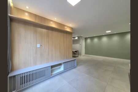 Apartamento à venda com 116m², 3 quartos e 1 vaga Apartamento à venda com 116m², 3 quartos e 1 vagaSala