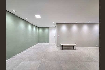 Apartamento à venda com 116m², 3 quartos e 1 vaga Apartamento à venda com 116m², 3 quartos e 1 vagaSala