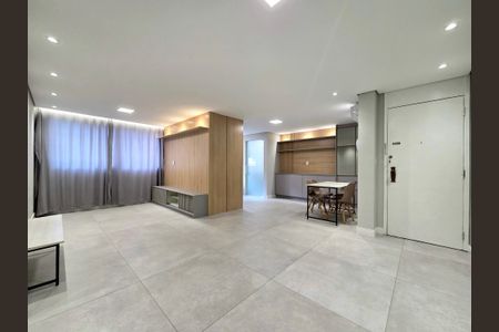 Sala de apartamento à venda com 3 quartos, 116m² em Chácara Itaim, São Paulo