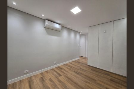 Apartamento à venda com 116m², 3 quartos e 1 vaga Apartamento à venda com 116m², 3 quartos e 1 vagaSuíte