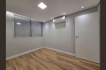 Apartamento à venda com 116m², 3 quartos e 1 vaga Apartamento à venda com 116m², 3 quartos e 1 vagaQuarto 2