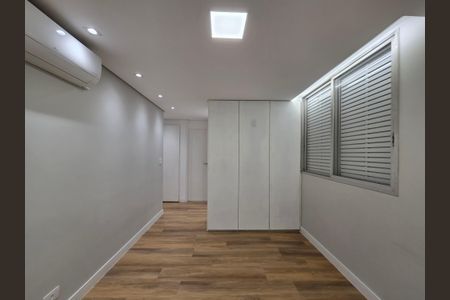Apartamento à venda com 116m², 3 quartos e 1 vaga Apartamento à venda com 116m², 3 quartos e 1 vagaSuíte