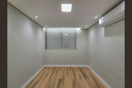 Apartamento à venda com 116m², 3 quartos e 1 vaga Apartamento à venda com 116m², 3 quartos e 1 vagaQuarto 1